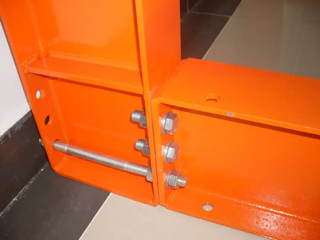 Cantilever Racking Bases-2 Cantilever Racking Bases