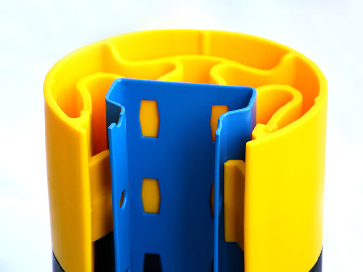 Plastic Upright Rack Protectors_004 Plastic Upright Rack Protectors