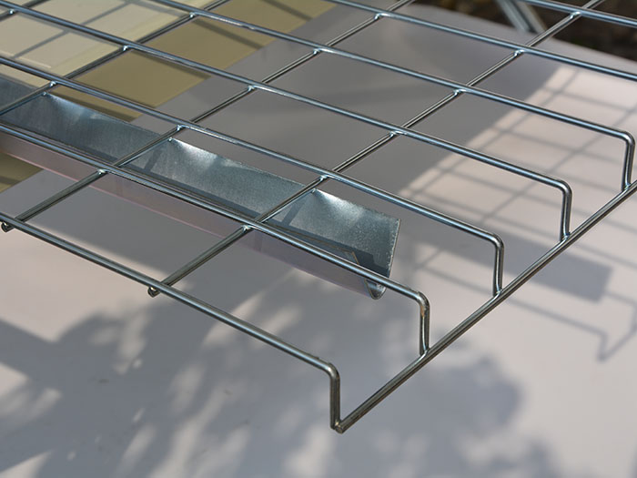U Channel Wire Decking 3
