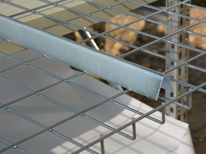 U Channel Wire Decking 4