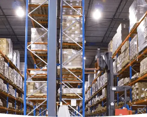 Very Narrow Aisle Racking (VNA)